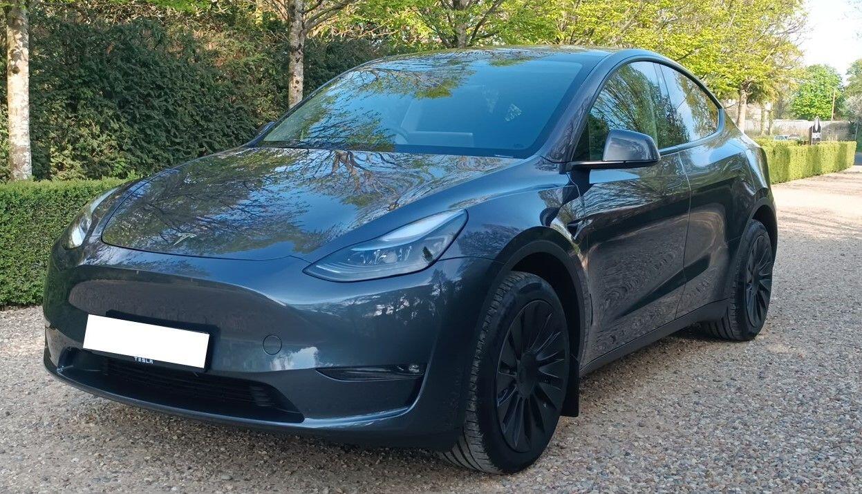 Used Tesla Model Y 2022 for sale - 76174632: Photo 2