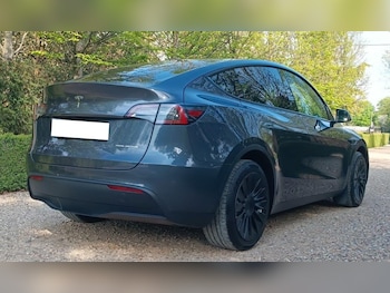 Used Tesla Model Y 2022 for sale - 76174632: Photo 3