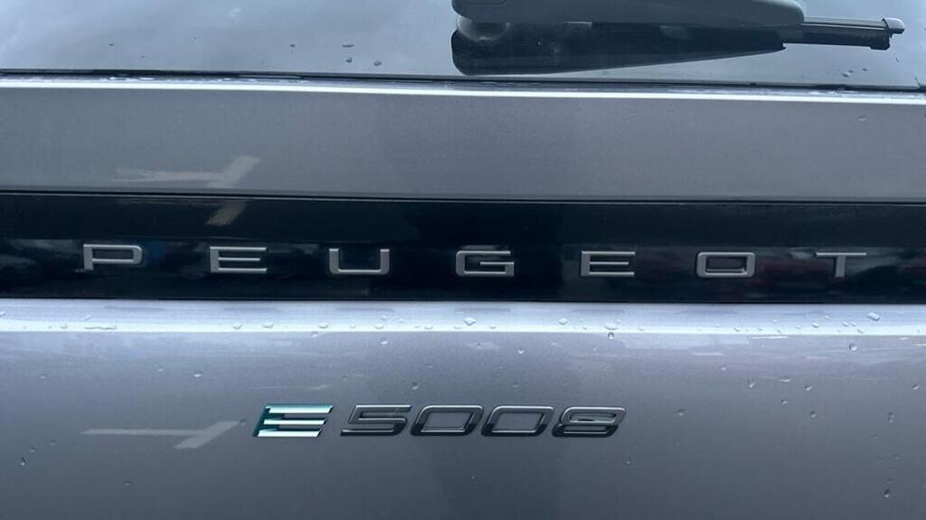 Used Peugeot E-5008 2025 for sale - 76886989: Photo 11