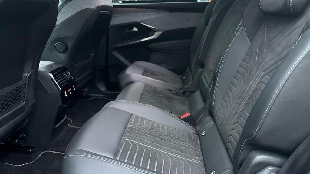 Used Peugeot E-5008 2025 for sale - 76886989: Photo 26