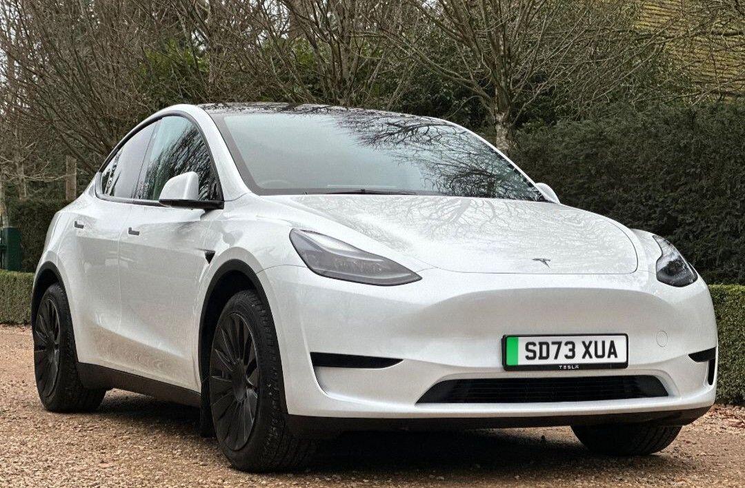 Used Tesla Model Y for sale - 77633105: Photo 2