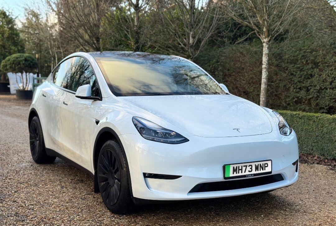 Used Tesla Model Y 2024 for sale - 77883092: Photo 2