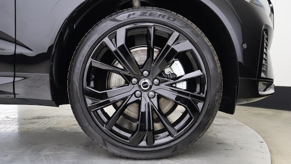 Used Volvo XC60 2025 for sale - 76189423: Photo 9