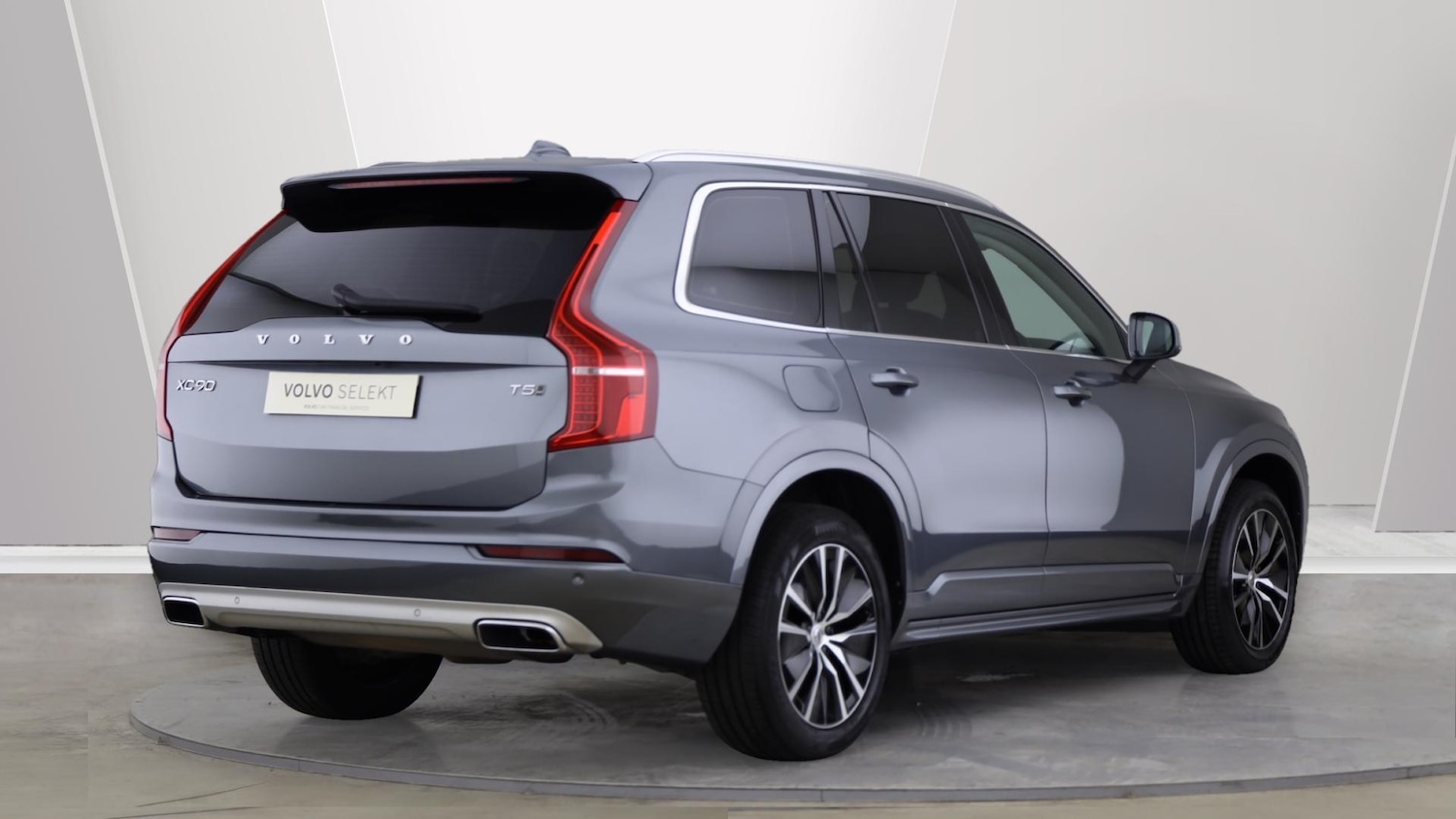 Used Volvo XC90 2019 for sale - 76121546: Photo 2