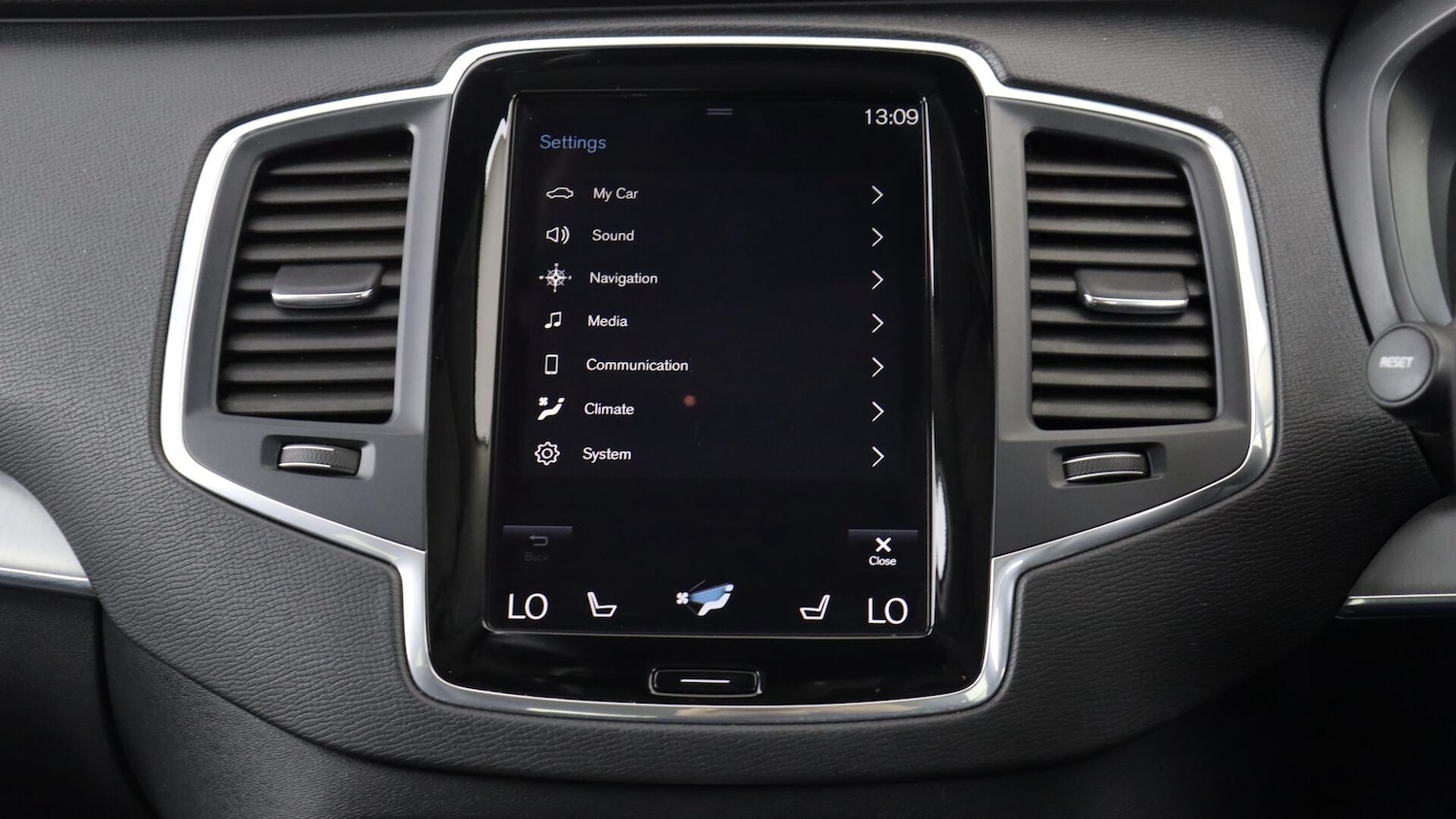 Used Volvo XC90 2019 for sale - 76121546: Photo 33