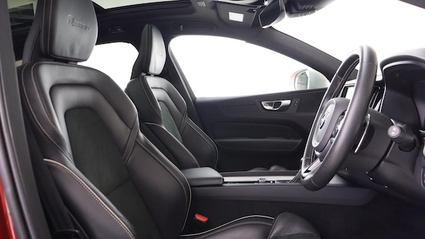 Used Volvo XC60 2019 for sale - 76258977: Photo 14