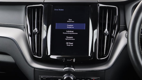 Used Volvo XC60 2019 for sale - 76258977: Photo 37