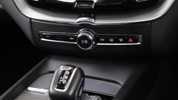 Used Volvo XC60 2019 for sale - 76258977: Photo 39