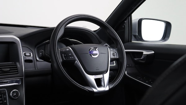Used Volvo XC60 2014 for sale - 76259682: Photo 10