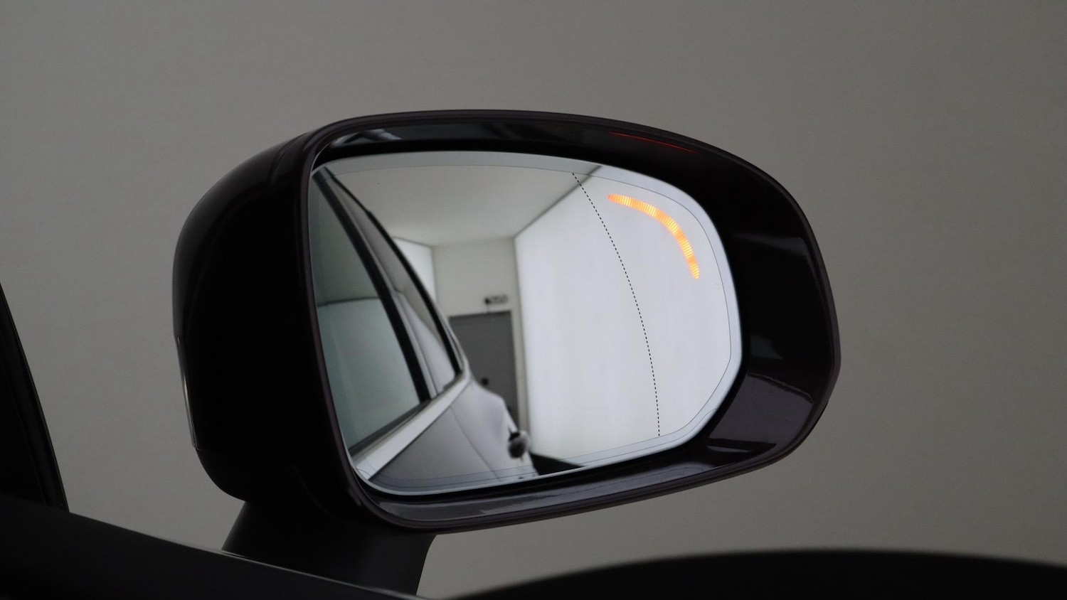 Used Volvo XC60 2025 for sale - 76072846: Photo 31