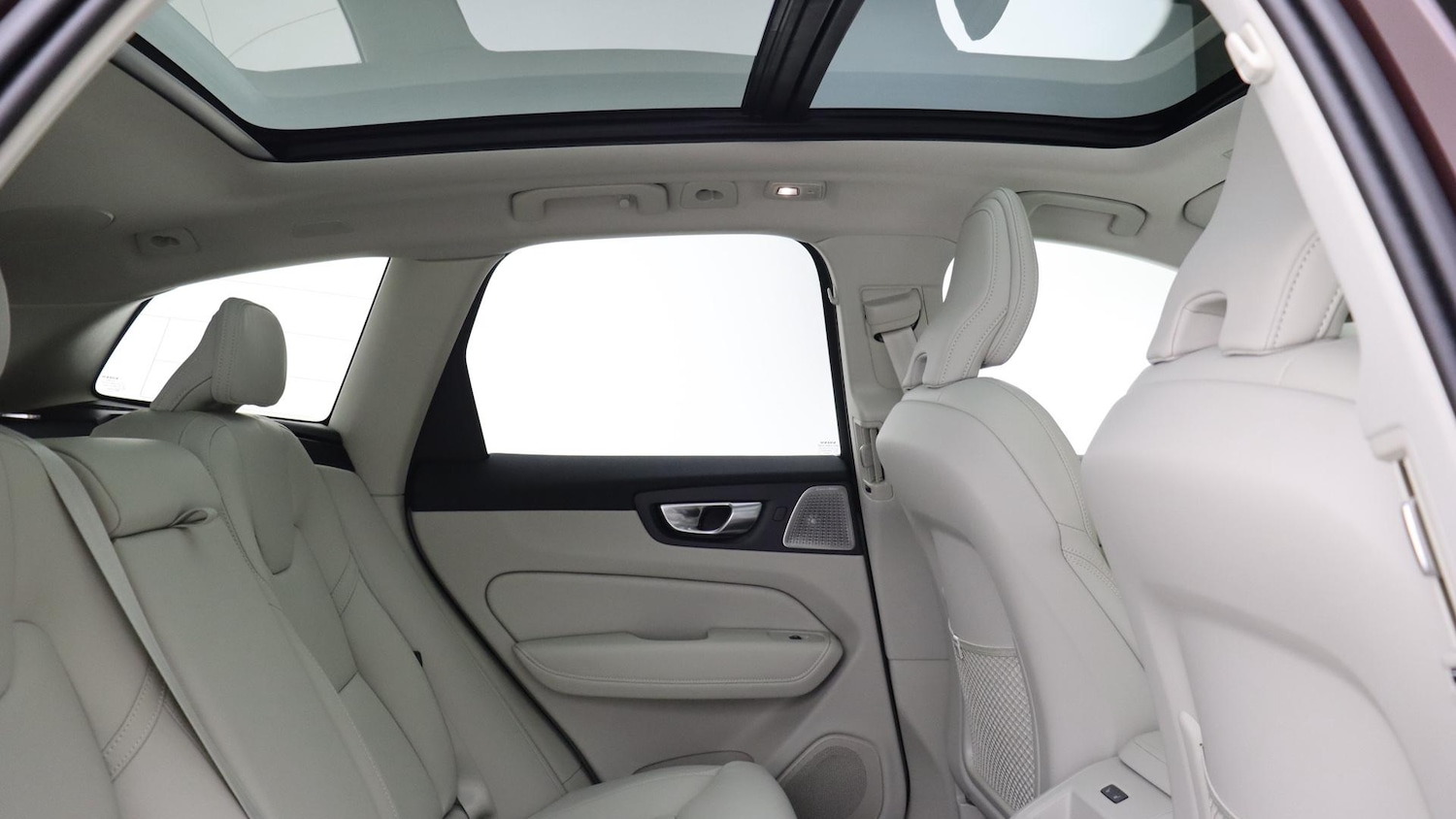 Used Volvo XC60 2025 for sale - 76072846: Photo 6