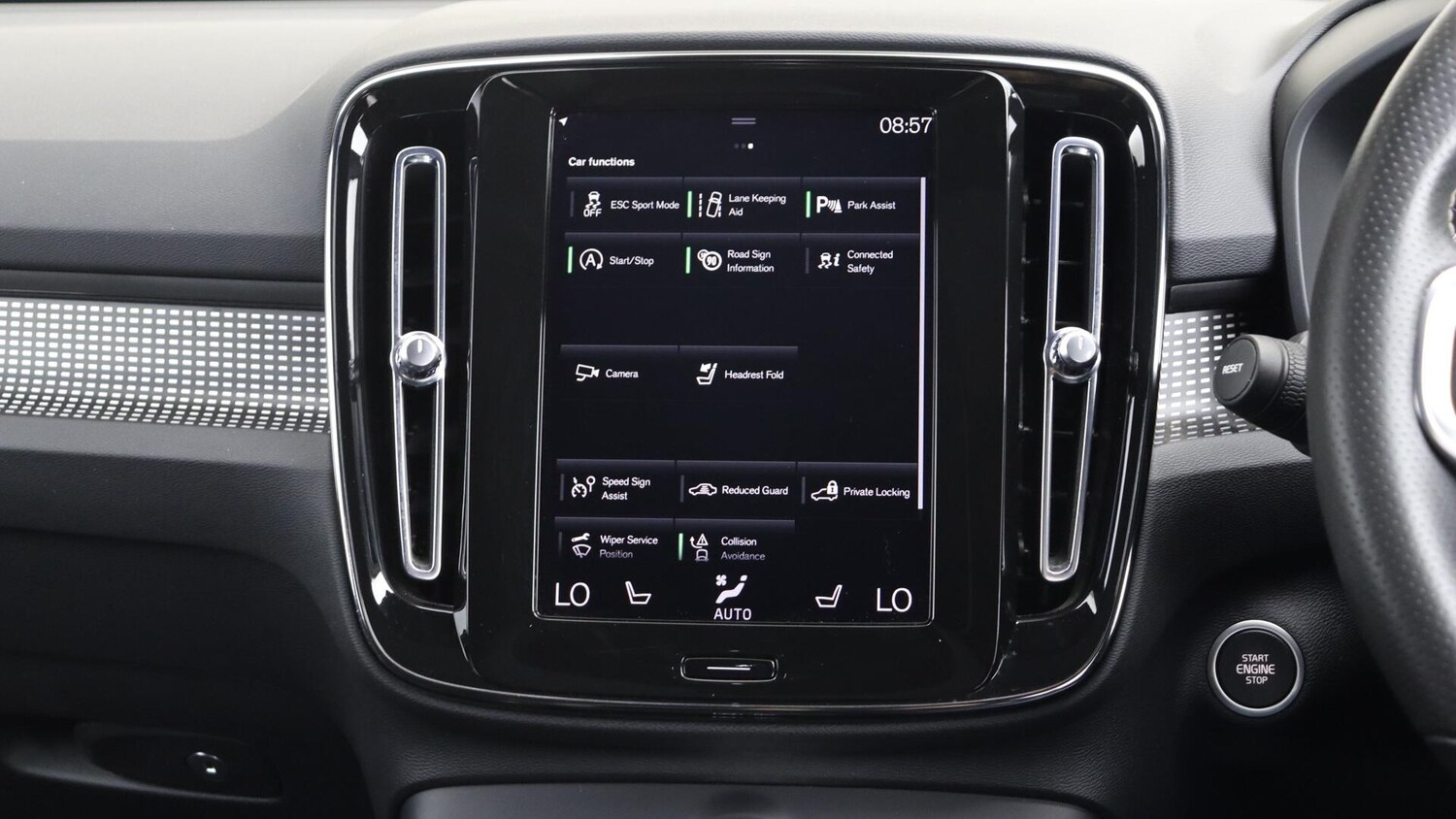 Used Volvo XC40 2020 for sale - 75789585: Photo 16