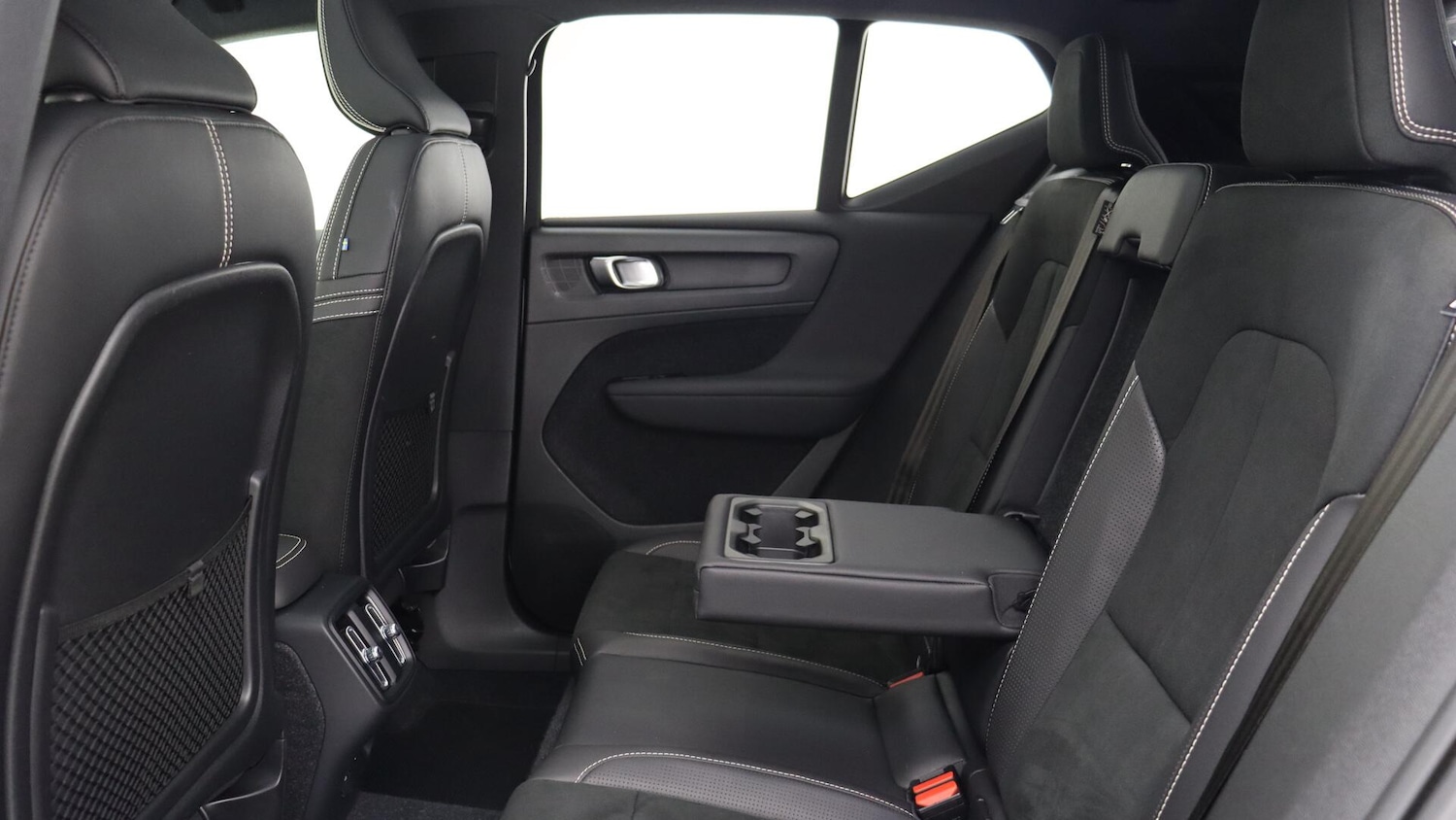 Used Volvo XC40 2020 for sale - 75789585: Photo 30