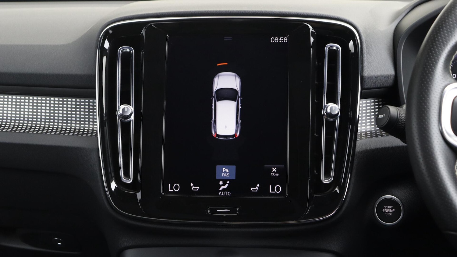 Used Volvo XC40 2020 for sale - 75789585: Photo 35