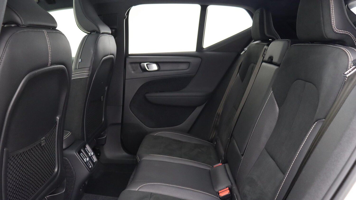 Used Volvo XC40 2020 for sale - 75789585: Photo 38