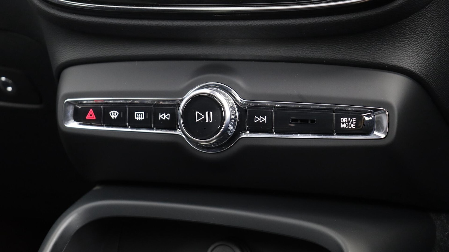 Used Volvo XC40 2020 for sale - 75789585: Photo 39