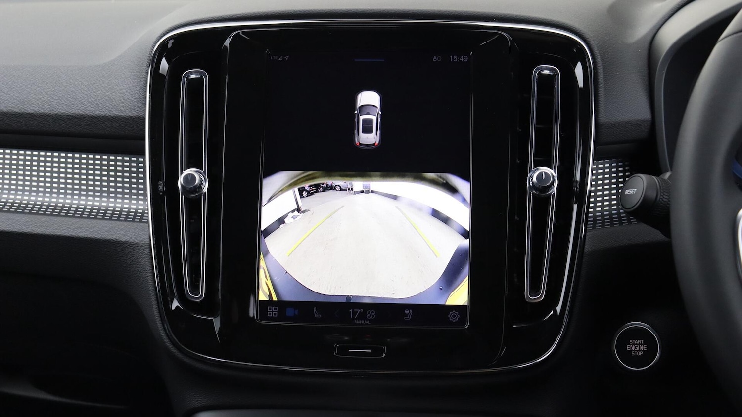 Used Volvo XC40 2025 for sale - 76138580: Photo 35