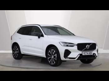 (74) - B5 (P) AWD Plus Dark (Pilot Assist, Harman Kardon Sound, 360 Camera) 5-Door