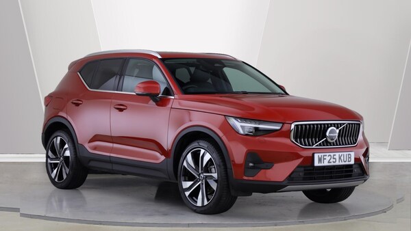 Used Volvo XC40 2025 for sale - 76189248: Photo 1