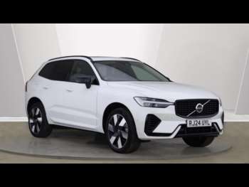 2024 (24) - T8 AWD Ultimate PHEV Dark (Sunroof, Bowers & Wilkins, 360 Camera) 5-Door