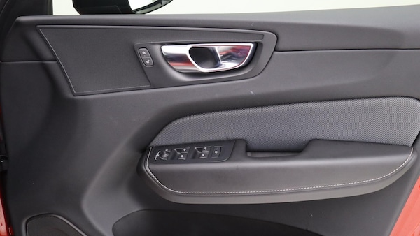 Used Volvo XC60 2022 for sale - 75531234: Photo 29