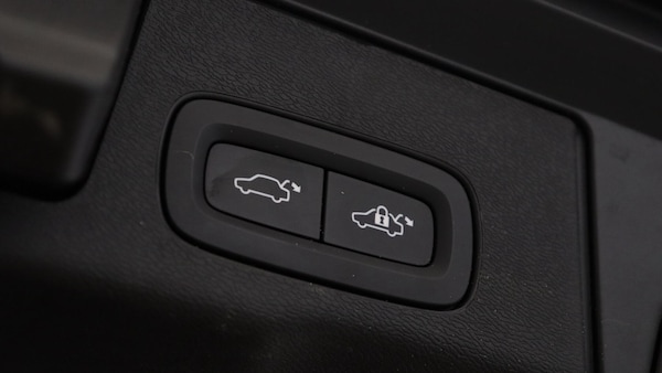Used Volvo XC60 2022 for sale - 75531234: Photo 35