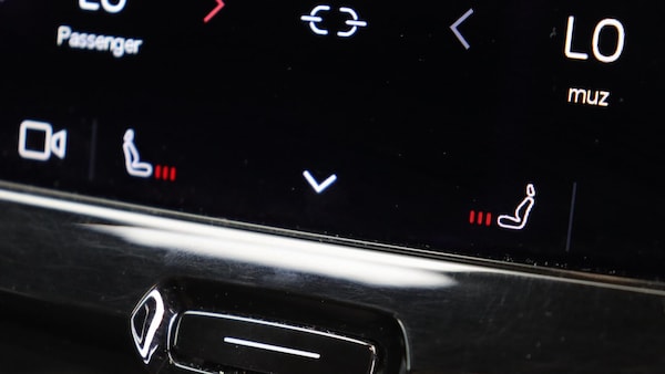 Used Volvo XC60 2022 for sale - 75531234: Photo 46