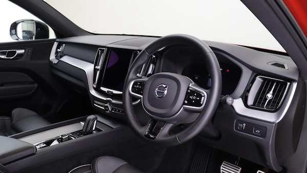 Used Volvo XC60 2022 for sale - 75531234: Photo 4