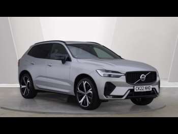 2022 (22) - B5 (P) AWD R-Design (Sunroof, Rear Camera, Harman Kardon Sound) 5-Door