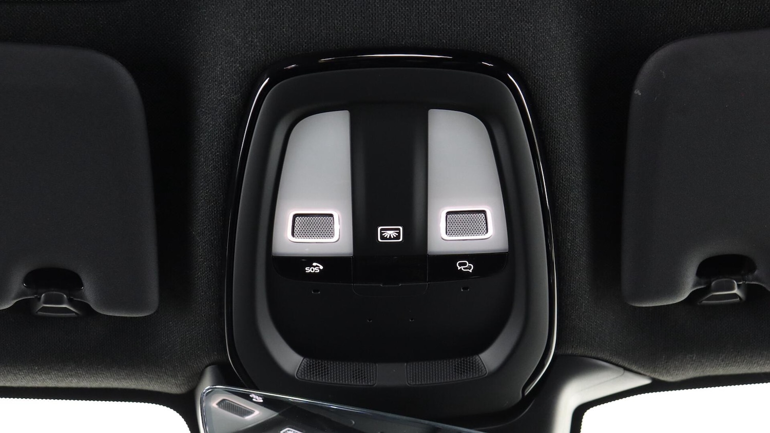 Used Volvo XC40 2023 for sale - 75808769: Photo 26