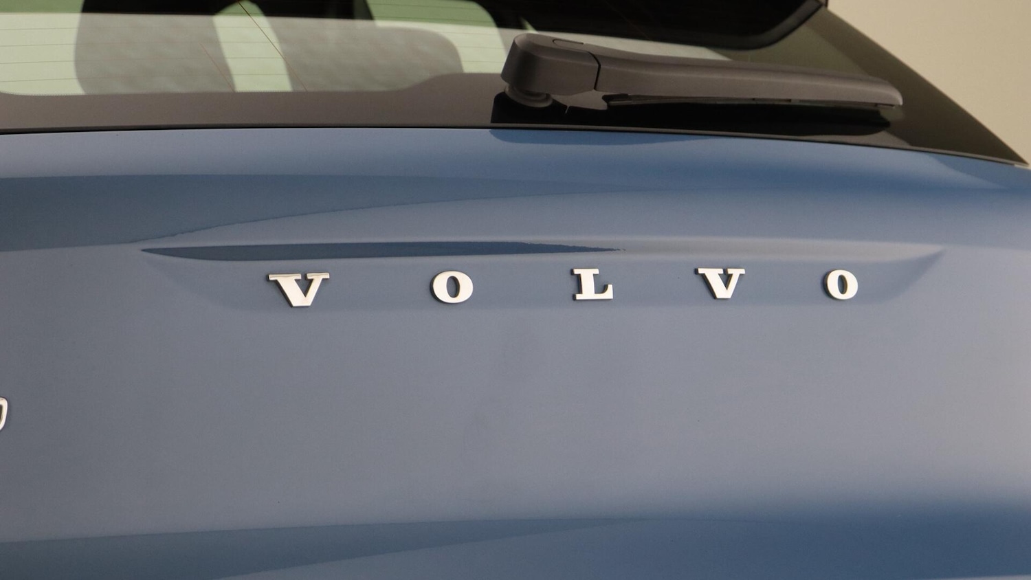 Used Volvo XC40 2023 for sale - 75808769: Photo 41