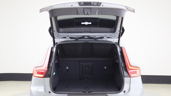 Used Volvo XC40 2025 for sale - 76188439: Photo 13
