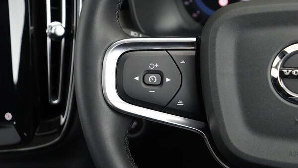 Used Volvo XC40 2025 for sale - 76188439: Photo 20