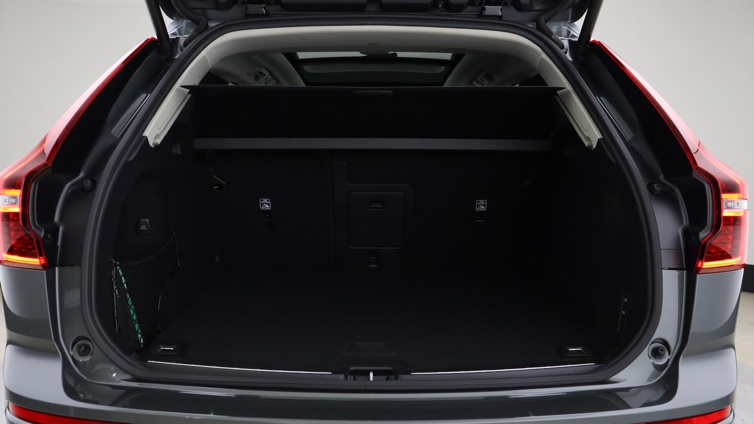 Used Volvo XC60 2025 for sale - 76060442: Photo 13