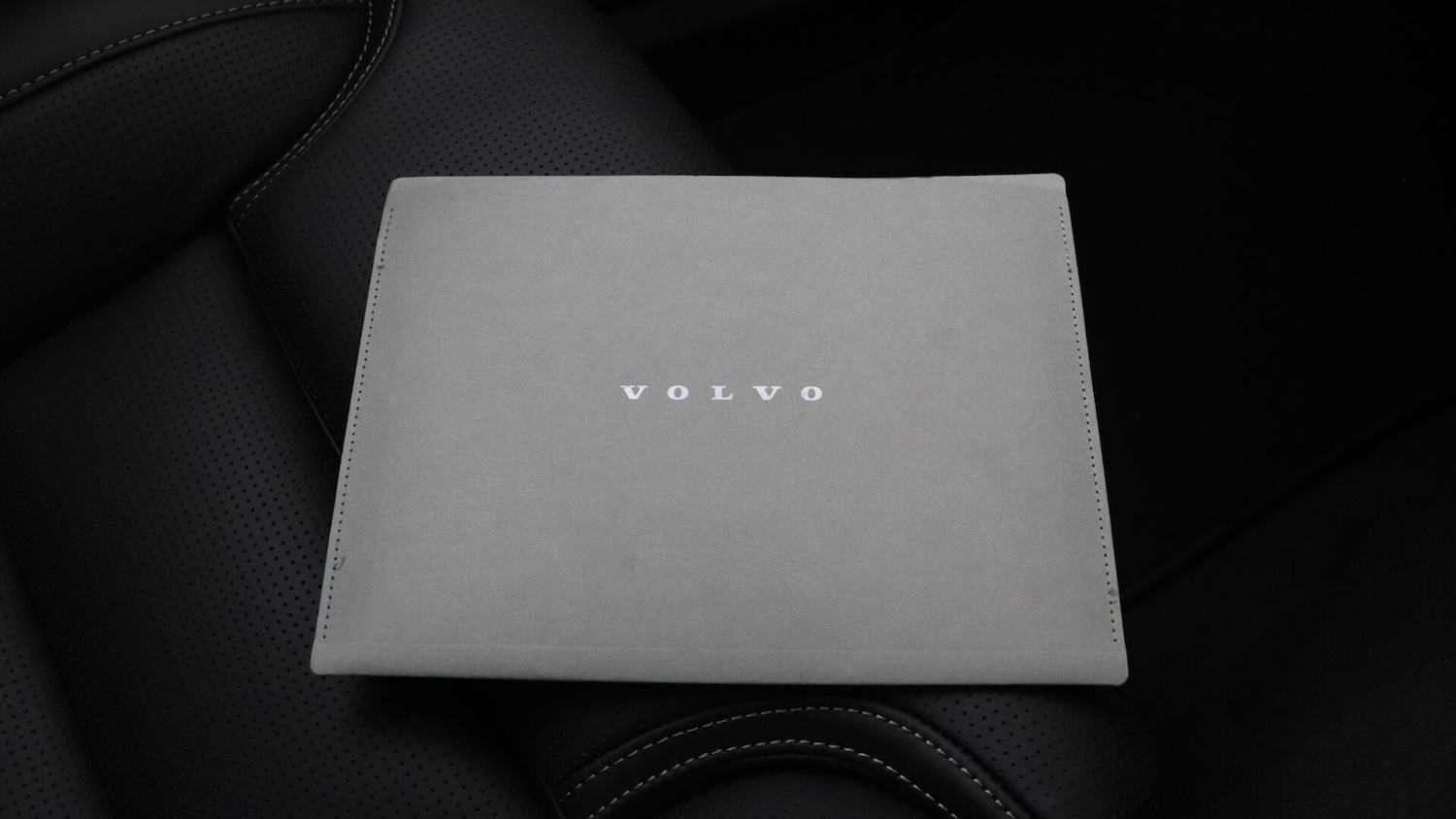 Used Volvo XC60 2025 for sale - 76060442: Photo 15