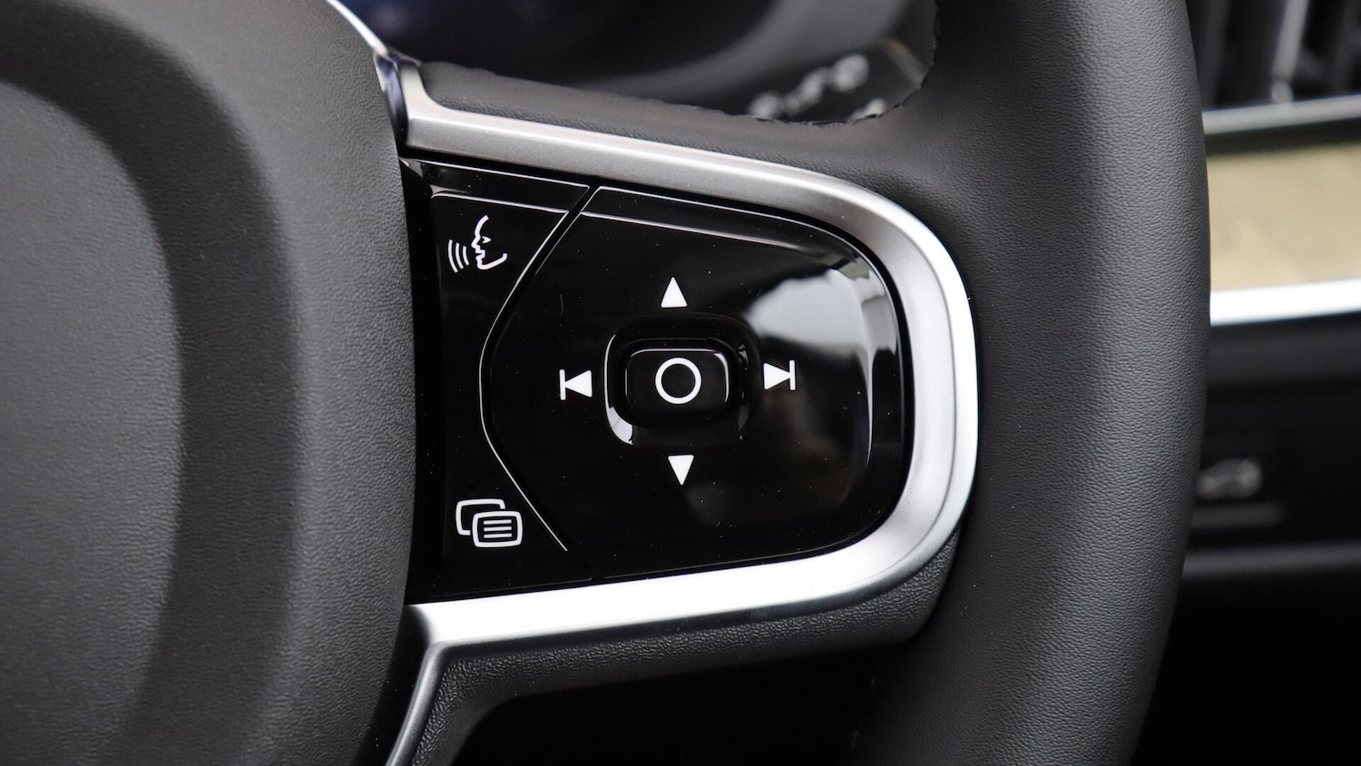 Used Volvo XC60 2025 for sale - 76060442: Photo 22