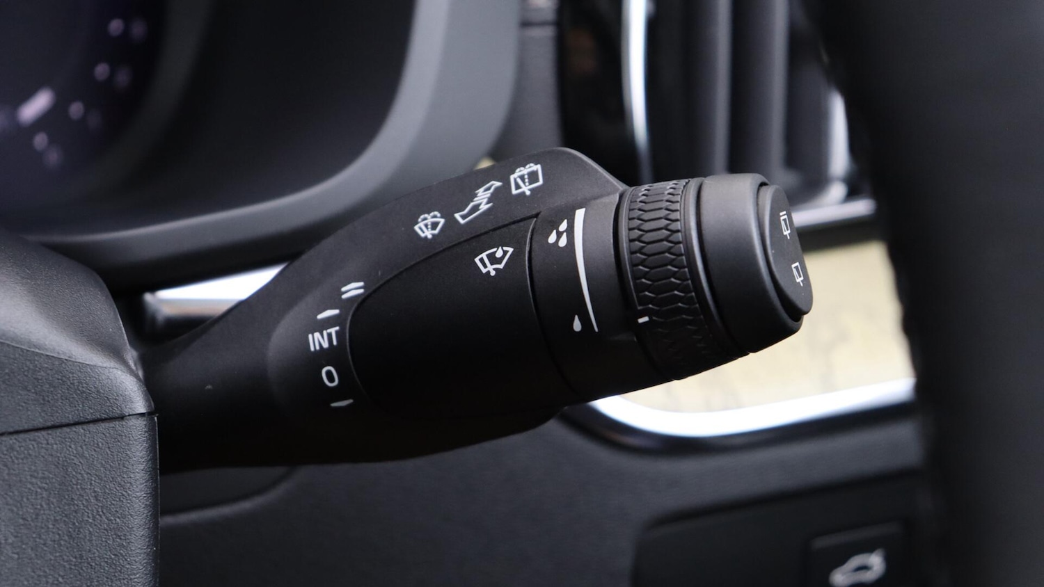 Used Volvo XC60 2025 for sale - 76060442: Photo 23