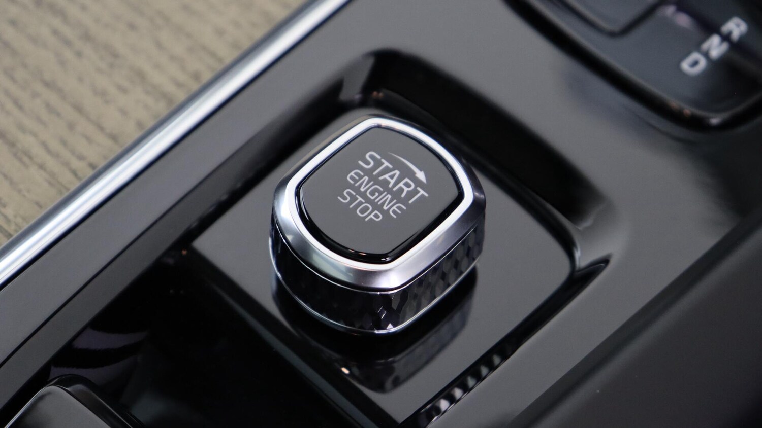 Used Volvo XC60 2025 for sale - 76060442: Photo 27