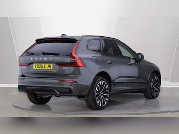 Used Volvo XC60 2025 for sale - 76060442: Photo 2
