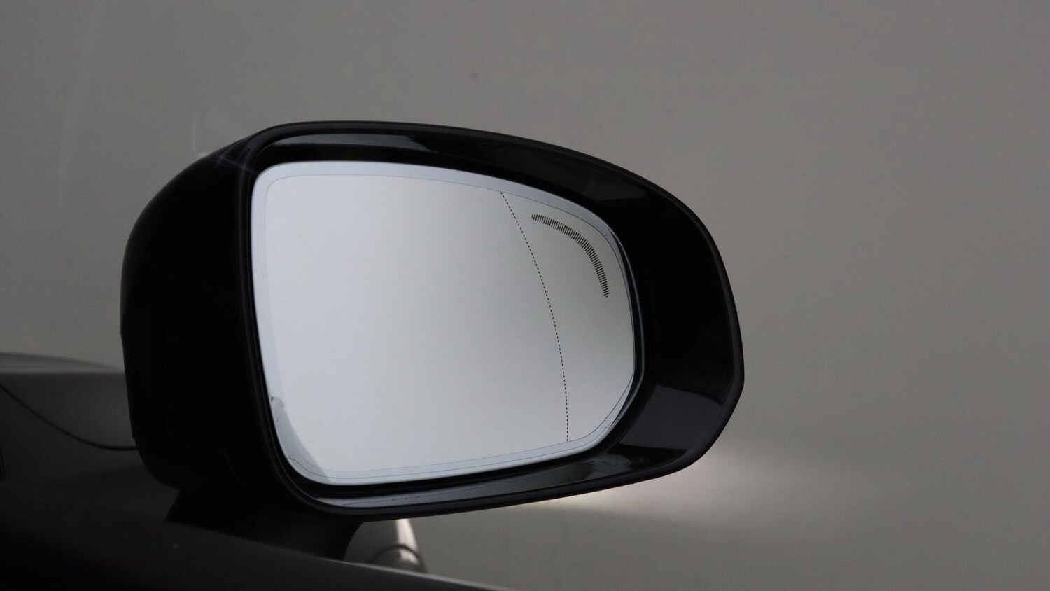 Used Volvo XC60 2025 for sale - 76060442: Photo 32