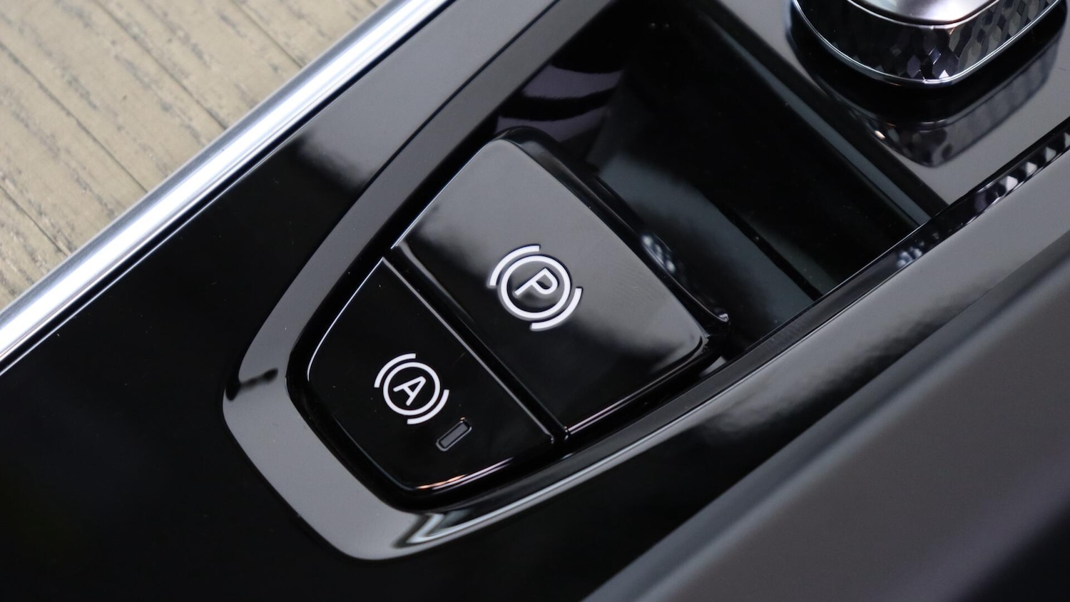 Used Volvo XC60 2025 for sale - 76060442: Photo 53