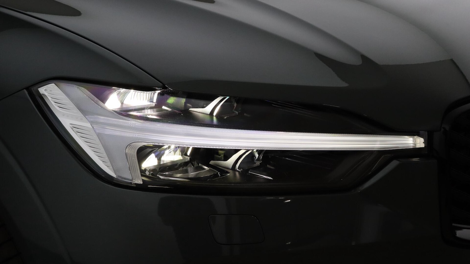 Used Volvo XC60 2025 for sale - 76060442: Photo 60