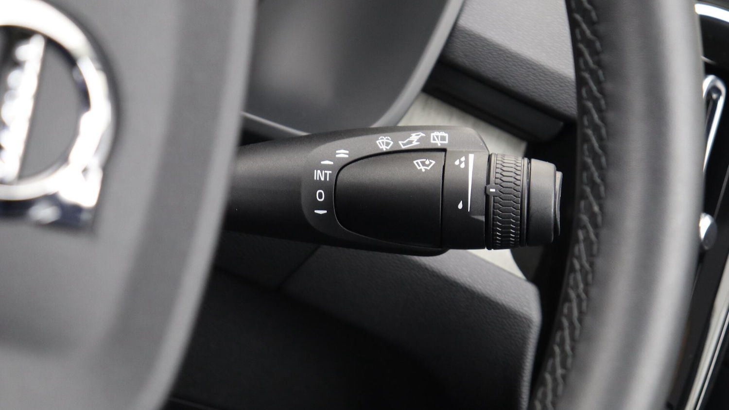 Used Volvo XC40 2025 for sale - 76158975: Photo 22