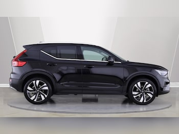 Used Volvo XC40 2025 for sale - 76158975: Photo 3