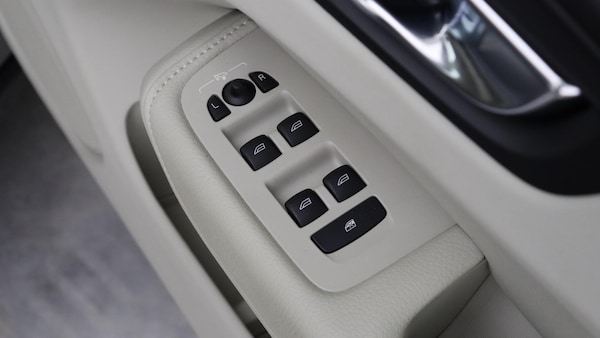 Used Volvo XC60 2020 for sale - 76294552: Photo 23