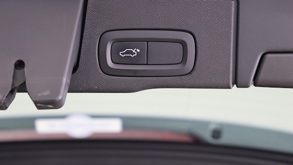 Used Volvo XC60 2020 for sale - 76294552: Photo 31