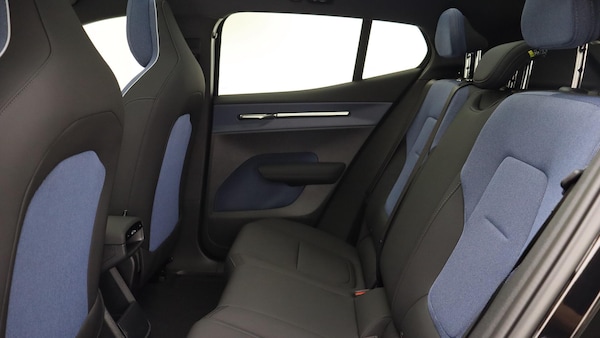 Used Volvo EX30 2025 for sale - 76226915: Photo 27