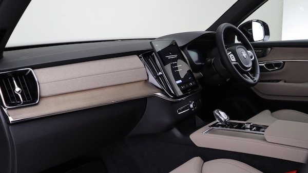 Used Volvo XC90 2025 for sale - 76283682: Photo 14