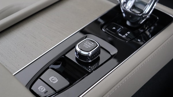 Used Volvo XC90 2025 for sale - 76283682: Photo 25
