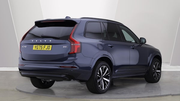 Used Volvo XC90 2025 for sale - 76283682: Photo 2